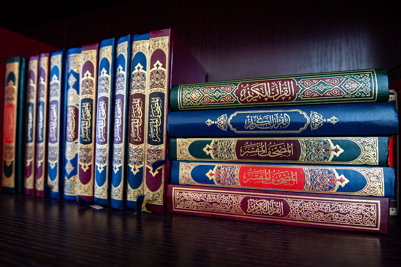 quran-book-holy-4951037-1